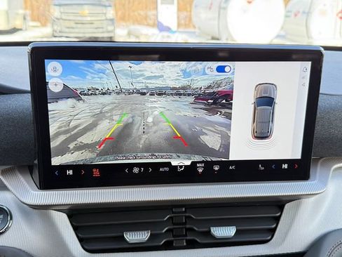 New 2026 Ford Explorer Active w/ Active Comfort Package image 18