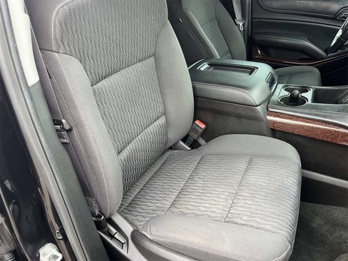 Used 2016 GMC Yukon SLE w/ Convenience Package image 29