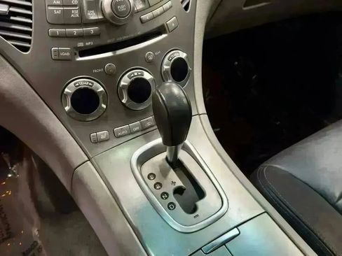 Used 2008 Subaru Tribeca Limited image 26