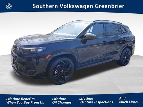 New 2026 Volkswagen Tiguan SE R-Line FWD image 1