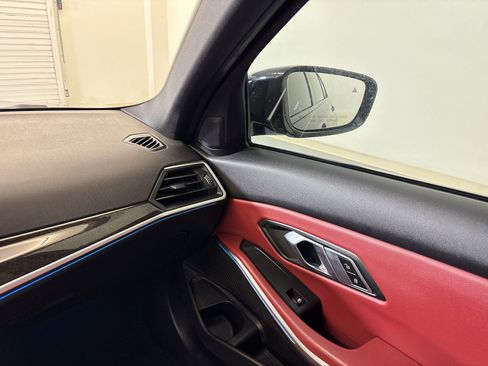 Certified 2023 BMW 330i xDrive Sedan w/ M Sport Package image 27