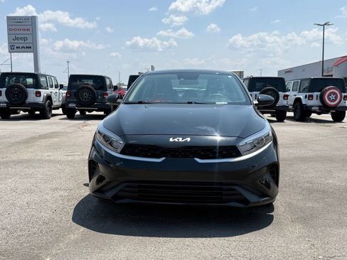 Used 2024 Kia Forte LXS FWD image 2