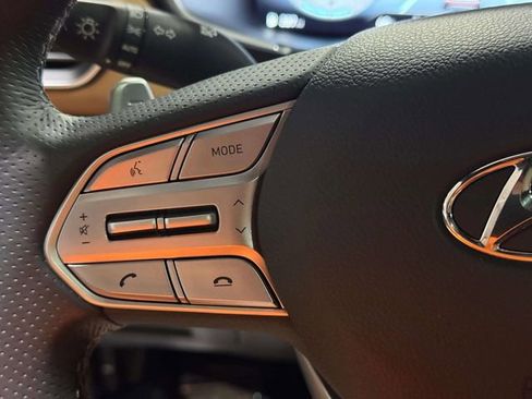 Used 2022 Hyundai Santa Fe Calligraphy image 17