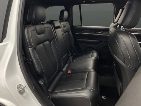 Used 2024 Jeep Grand Cherokee Limited w/ Trailer Tow Package image 32