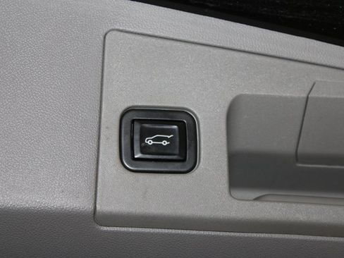 Certified 2022 Cadillac XT5 Premium Luxury image 34