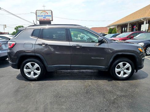 Used 2018 Jeep Compass Latitude w/ Popular Equipment Group image 6