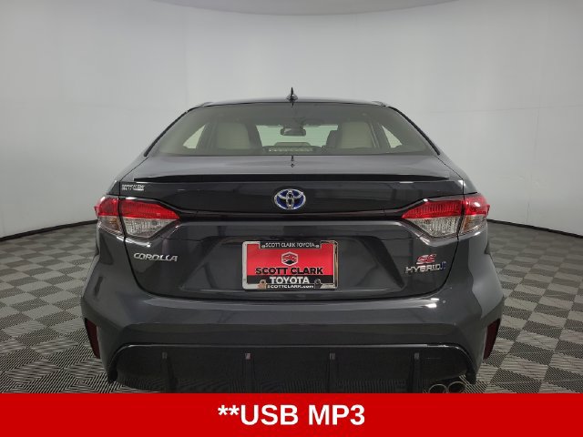 Used 2024 Toyota Corolla SE w/ SE Package FWD image 7