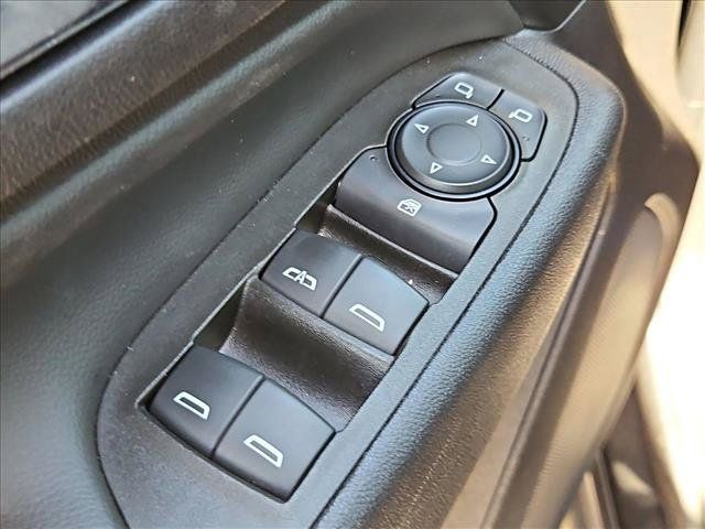 Used 2023 Chevrolet Equinox LT w/ Driver Convenience Package FWD image 12
