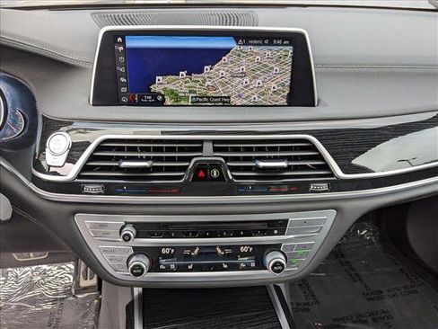 Used 2019 BMW 740i 740i w/ M Sport Package image 15