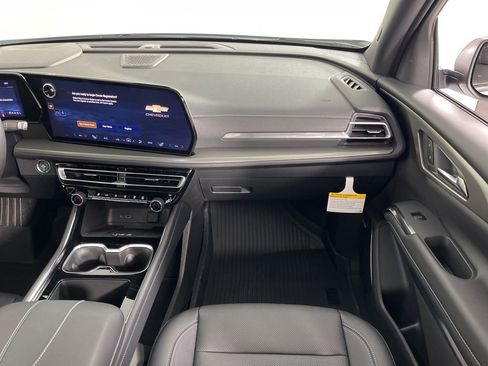 New 2026 Chevrolet Traverse LT FWD image 13