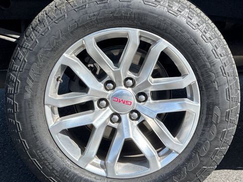 Used 2021 GMC Sierra 1500 SLT image 40