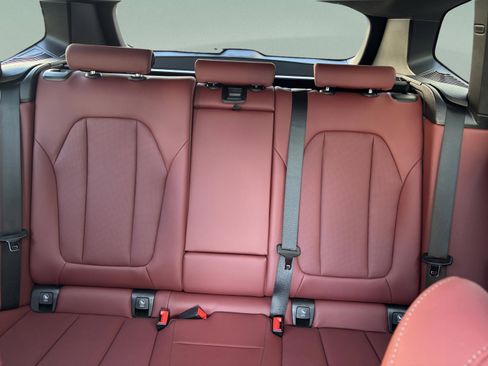 Used 2023 BMW X3 sDrive30i w/ M Sport Package image 28