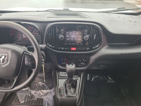 Used 2018 RAM ProMaster City Tradesman image 32