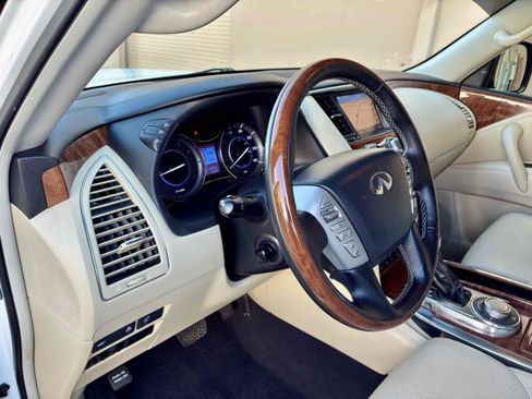 Used 2018 INFINITI QX80 4WD w/ Driver Assistance Package image 19