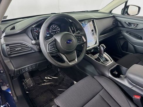 Used 2025 Subaru Legacy Premium AWD/4WD image 9