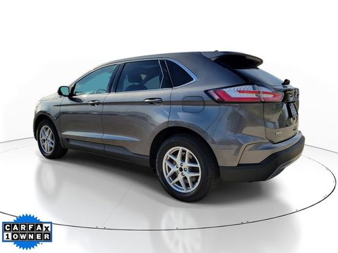 Used 2022 Ford Edge SEL w/ Convenience Package AWD/4WD image 3