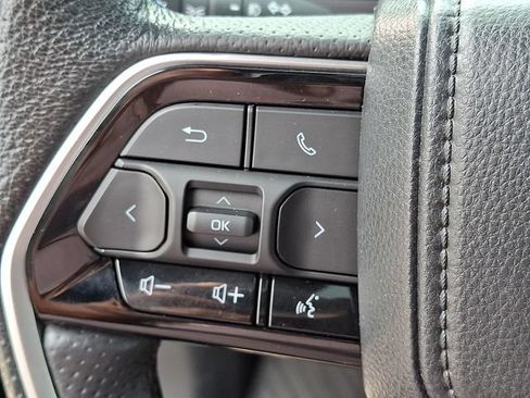Used 2023 Toyota Tundra Platinum AWD/4WD image 19