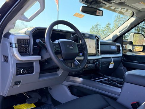 New 2026 Ford F250 XLT w/ XLT Premium Package image 29