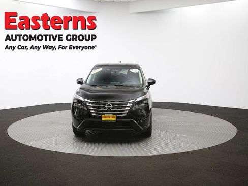 Used 2024 Nissan Rogue SV image 52