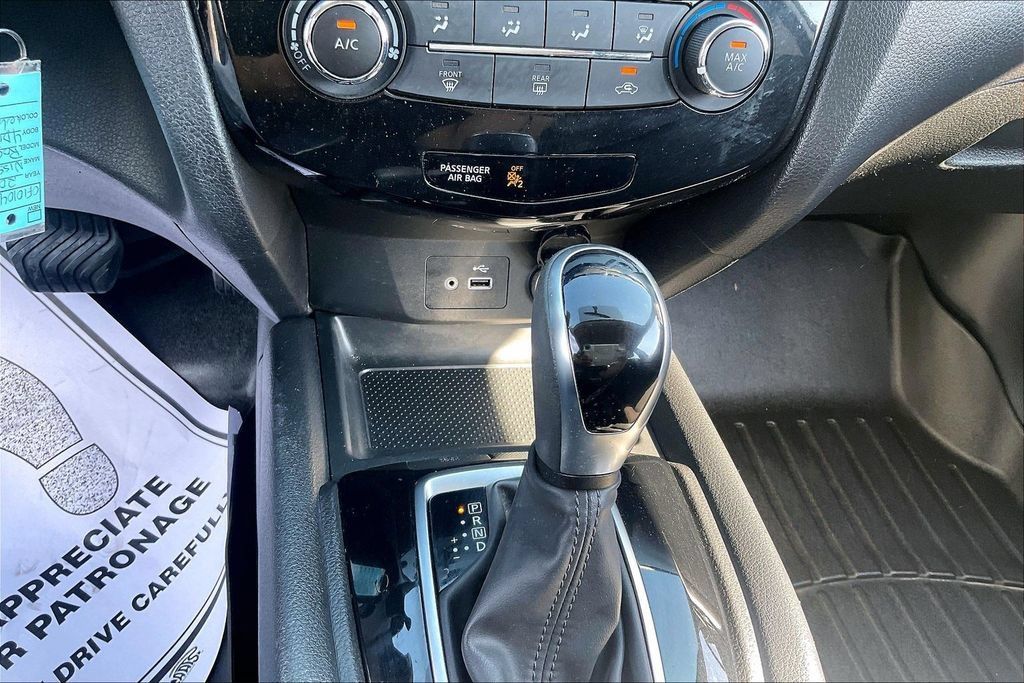 Used 2019 Nissan Rogue Sport S AWD/4WD image 36