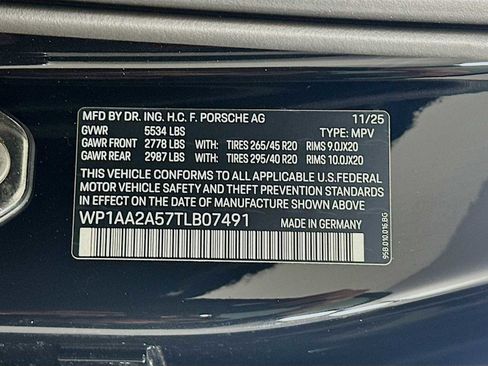 New 2026 Porsche Macan Turbo image 33