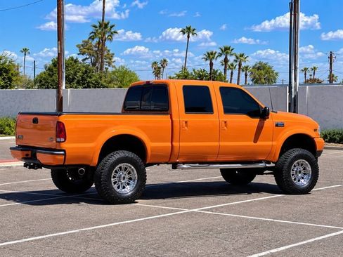 Used 2003 Ford F250 4x4 Crew Cab Super Duty image 4