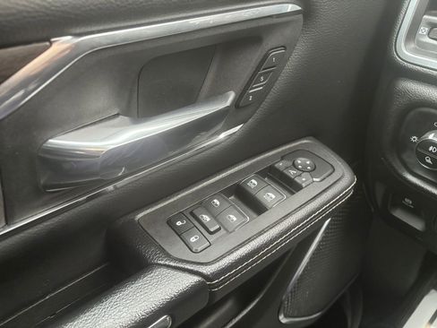Used 2025 RAM 1500 Laramie image 20