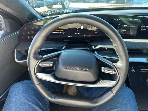 Used 2024 Lucid Air Pure RWD image 31