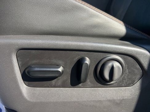 Used 2020 GMC Sierra 2500 AT4 w/ AT4 Premium Package image 34