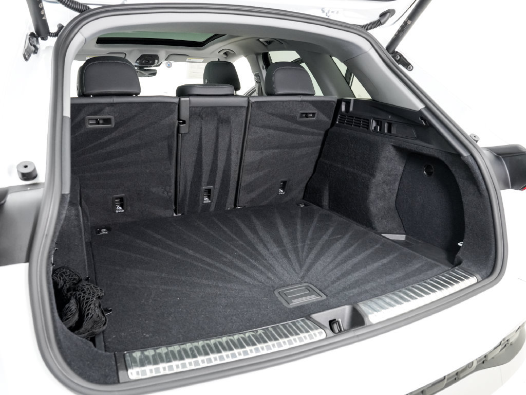 Certified 2025 Audi Q5 Premium w/ Convenience Package AWD/4WD image 23