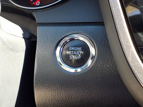 Used 2022 Toyota Camry XSE image 17