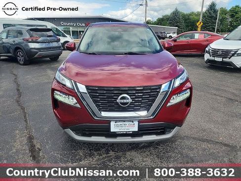 Certified 2023 Nissan Rogue SV AWD/4WD image 3