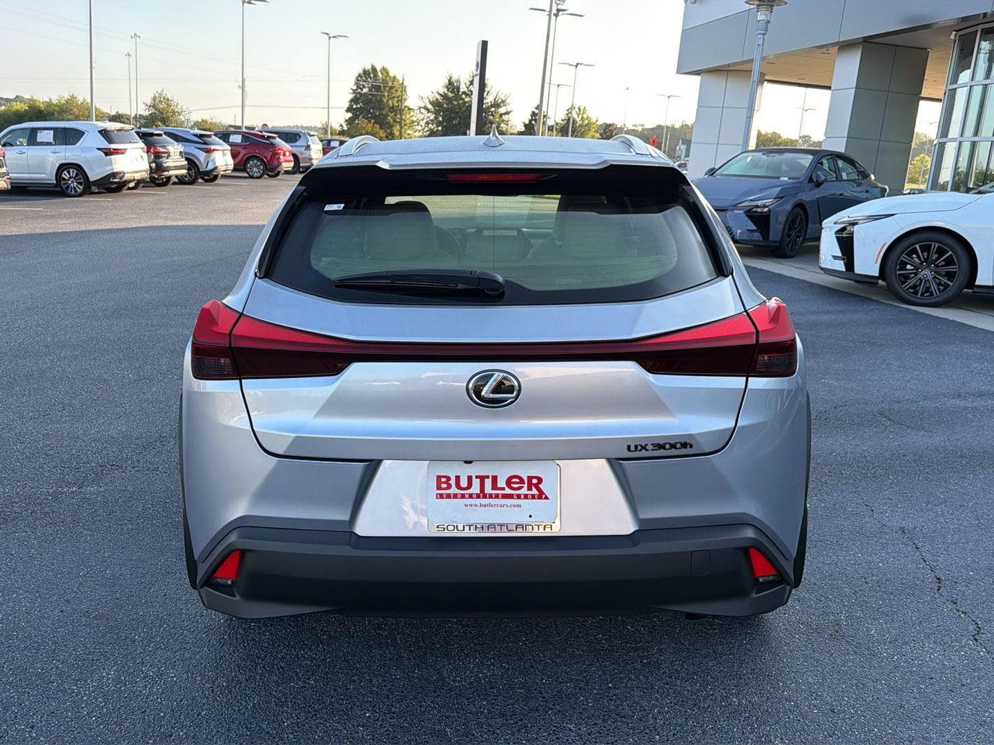 New 2026 Lexus UX 300h FWD w/ Accessory Package (Z2) image 5