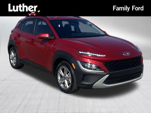 Used 2022 Hyundai Kona SEL image 1