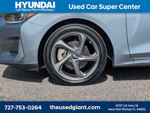 Used 2019 Hyundai Veloster 2.0 image 23
