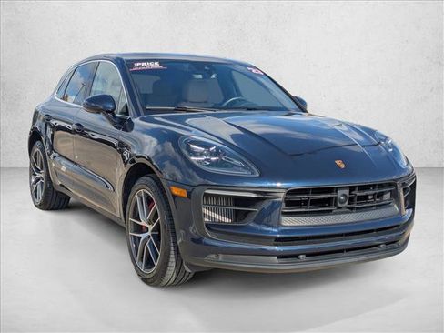 Used 2023 Porsche Macan S image 8