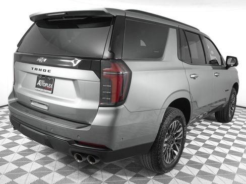 Used 2025 Chevrolet Tahoe Z71 AWD/4WD image 4