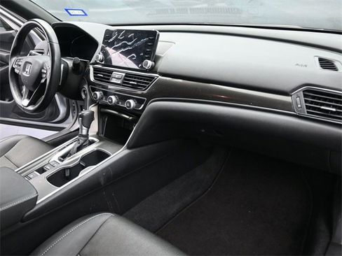 Used 2022 Honda Accord Sport image 16