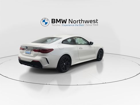 New 2026 BMW 440i xDrive Coupe w/ Premium Package image 3