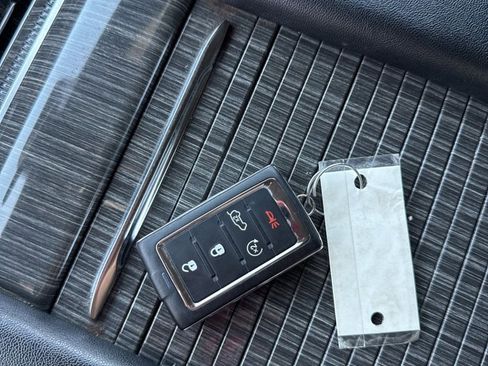 Used 2022 Jeep Wagoneer Series II w/ Premium Group I image 40