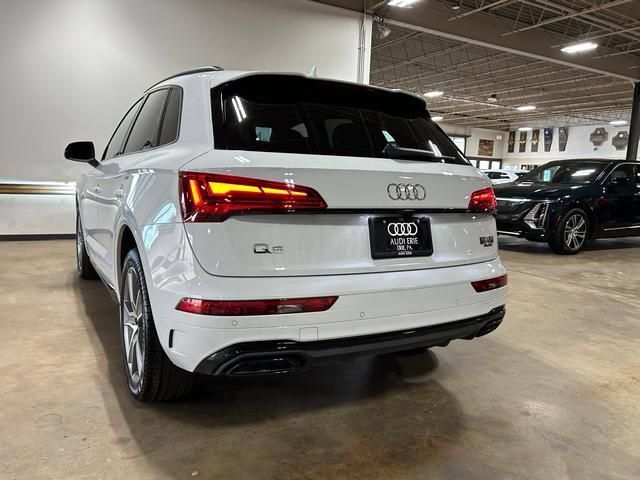 Used 2025 Audi Q5 2.0T Premium w/ Convenience Plus Package AWD/4WD image 5