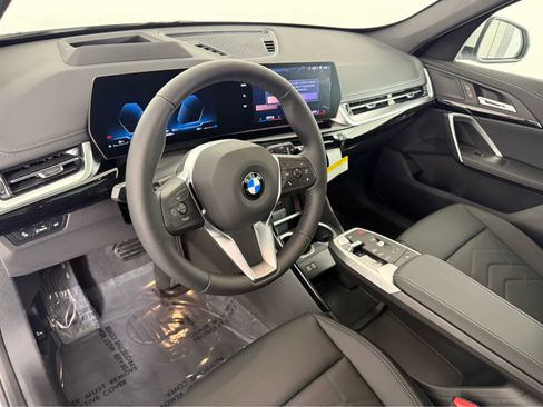 New 2026 BMW X1 xDrive28i w/ Technology Package image 13