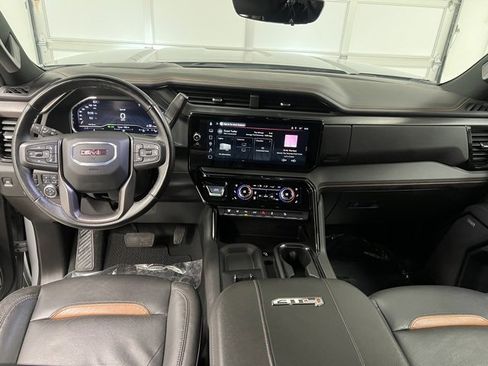 Used 2025 GMC Sierra 3500 AT4 w/ AT4 Premium Plus Package image 29
