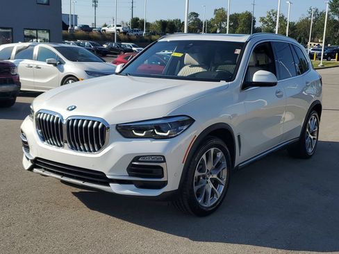 Used 2021 BMW X5 xDrive40i w/ Premium Package AWD/4WD image 2