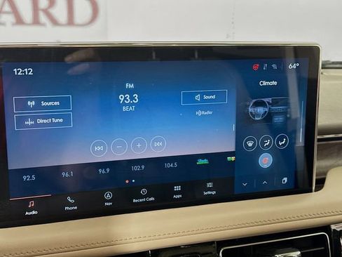 Certified 2023 Lincoln Nautilus Reserve w/ Luxury Package image 18