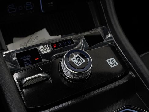 New 2026 Jeep Grand Cherokee Altitude AWD/4WD image 24