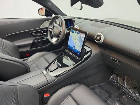 Certified 2022 Mercedes-Benz SL 55 AMG 4MATIC image 17