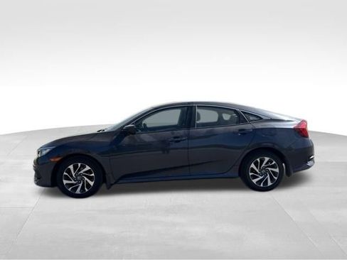 Used 2016 Honda Civic EX image 6