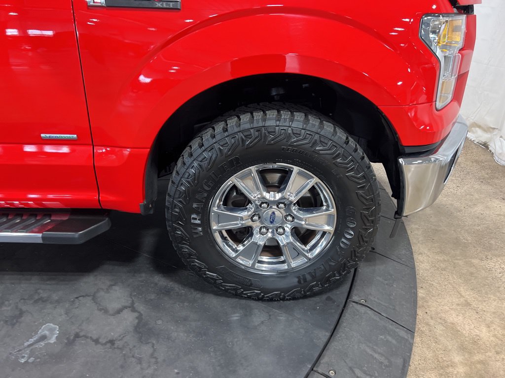 Used 2017 Ford F150 XLT w/ Equipment Group 302A Luxury AWD/4WD image 32