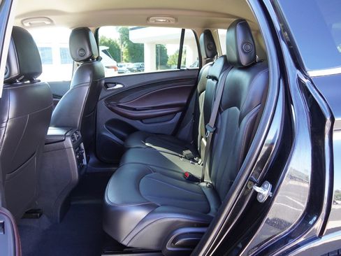 Used 2016 Buick Envision Premium image 22